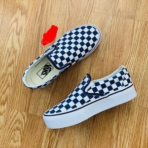 VANS CHECKERBOARD CLASSIC SLIP-ON PLATFORM SHOES